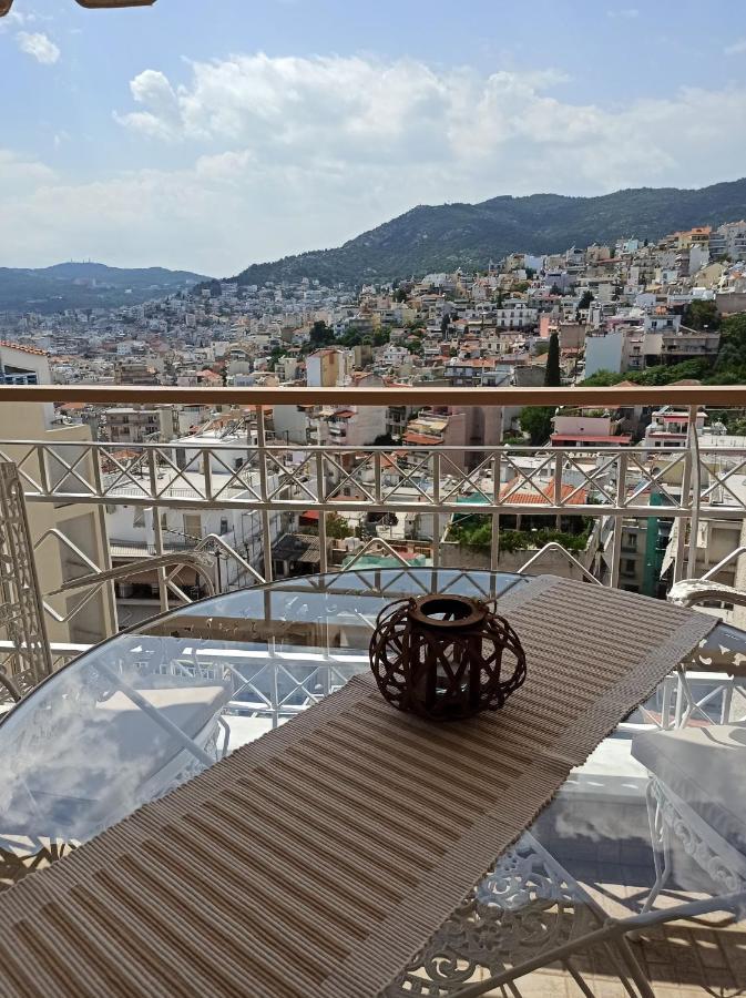 Golden mirror in Kavala Leilighet Eksteriør bilde